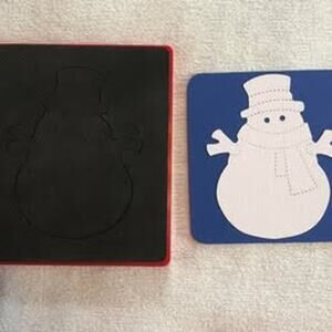 Sizzix Original Red Die Large Big SNOWMAN Winter Scarf Hat Cut 38-0235 Crafts